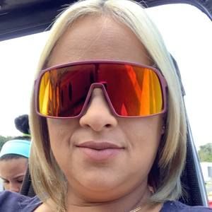 Meet your Posher, Glory